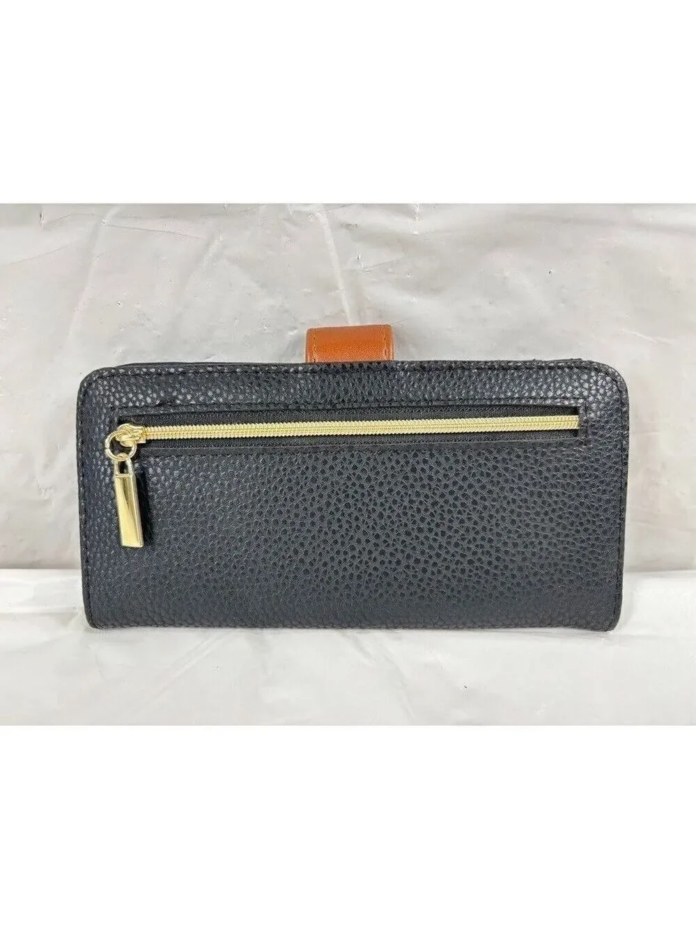Time and Tru Womens Alexandra Slim Wallet Vinyl Solid Black